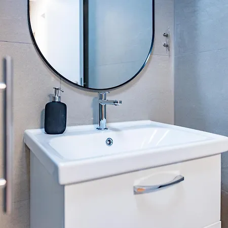 재즈 아파트먼트 아파트 *