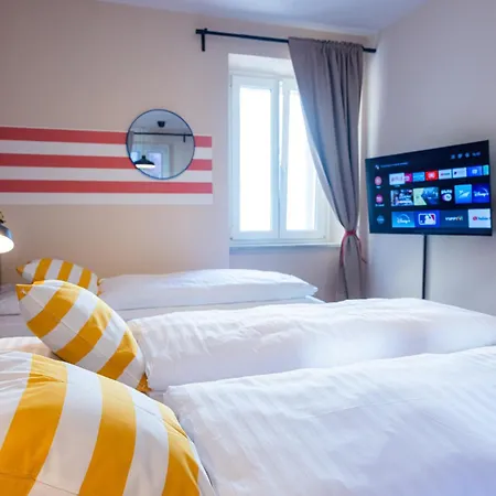 재즈 아파트먼트 피란