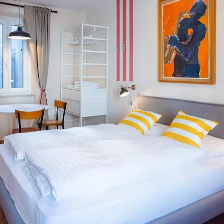 재즈 아파트먼트 피란